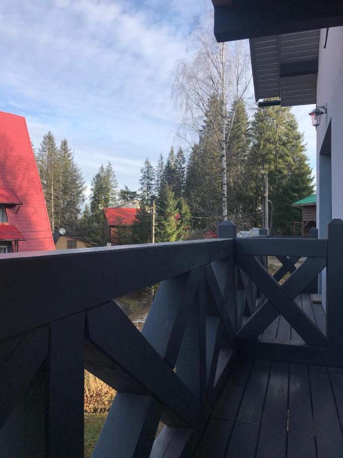 Hotel Novoe Shale Yablunytsya Exterior foto